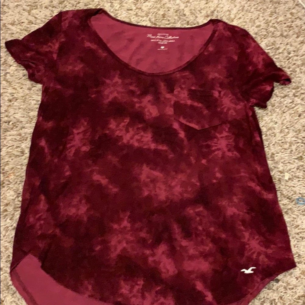 Hollister tee